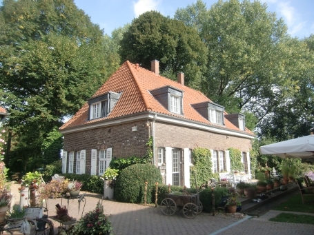 Kranenburg-Mehr : Landstraße, Lindenhof, denkmalgeschützter Bauernhof mit Hofcafe und Gästehaus